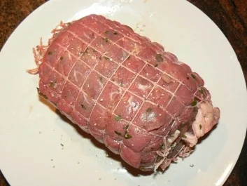 Rezept: Rinderrollbraten in pikanter Sauce Rinderrollbraten in pikanter Sauce - Rezept