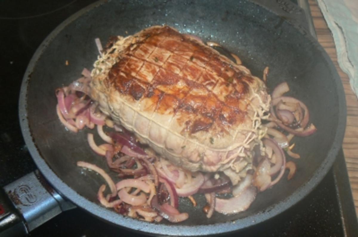 Rinderrollbraten in pikanter Sauce - Rezept