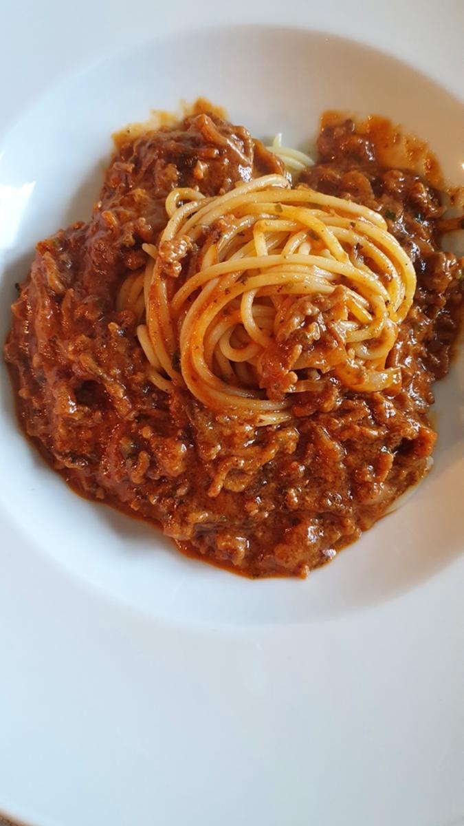 Spaghetti (Teil 2) plus Sosse und Hackfleisch - Rezept - Bild Nr. 15776