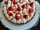Schmand-Torte mit Erdbeeren in unterschiedlichen Texturen - Rezept - Bild Nr. 15775