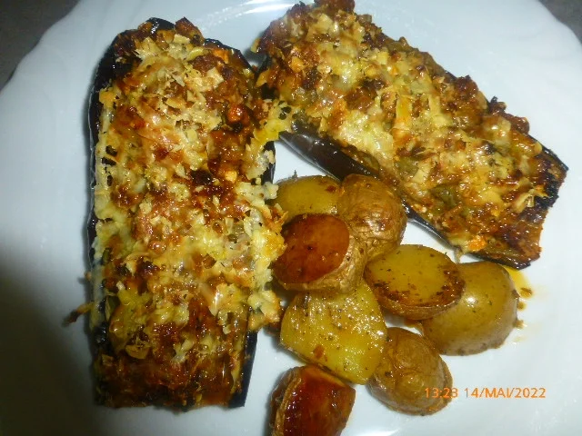 Rezept: Gefüllte Auberginen Bild Nr. 15801 Gefüllte Auberginen - Rezept - Bild Nr. 15801