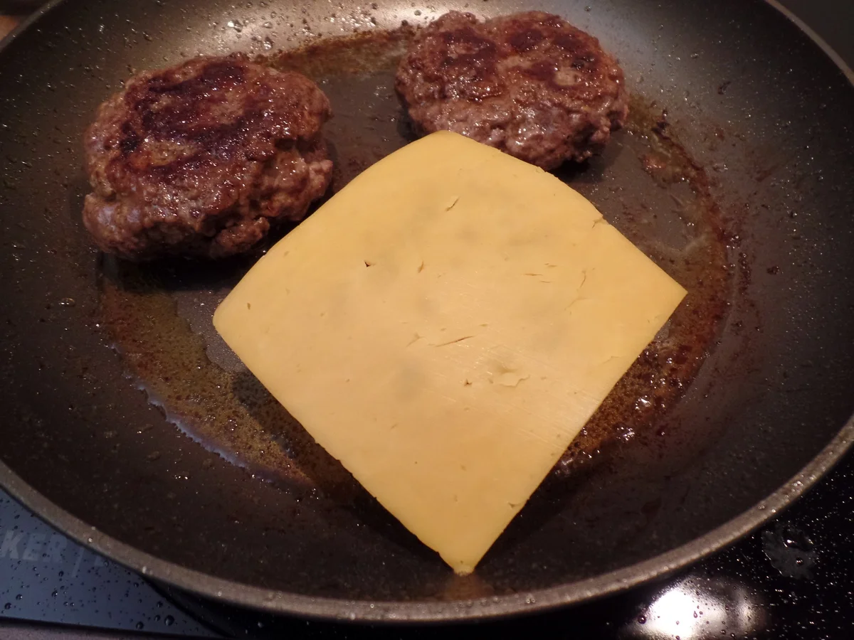 Cheeseburger mit Jalapenos - Rezept - Bild Nr. 15807