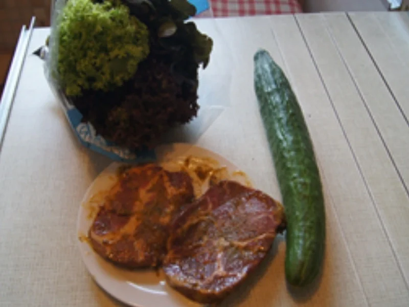 Nackensteak mit gemischten Salat - Rezept - Bild Nr. 3