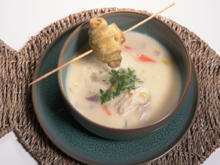 Fischsuppe mit Spinat-Dill-Brotschnecken und Chutney - Rezept - Bild Nr. 2