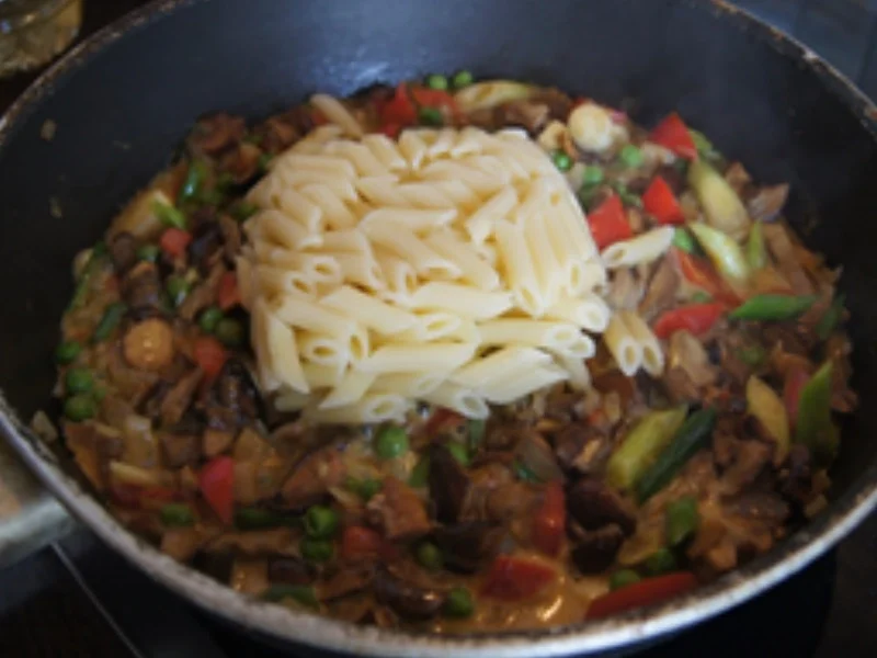 Nudel-Gemüse-Waldpilz-Pfanne - Rezept - Bild Nr. 10