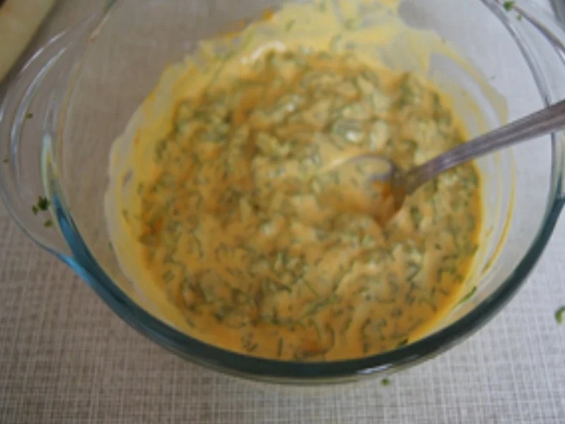 Rezept: Spargel mit Petersilien-Hollandaise, Alm-Schnitzel und Kümmel-Drillingen Bild Nr. 6 Spargel mit Petersilien-Hollandaise, Alm-Schnitzel und Kümmel-Drillingen - Rezept - Bild Nr. 6