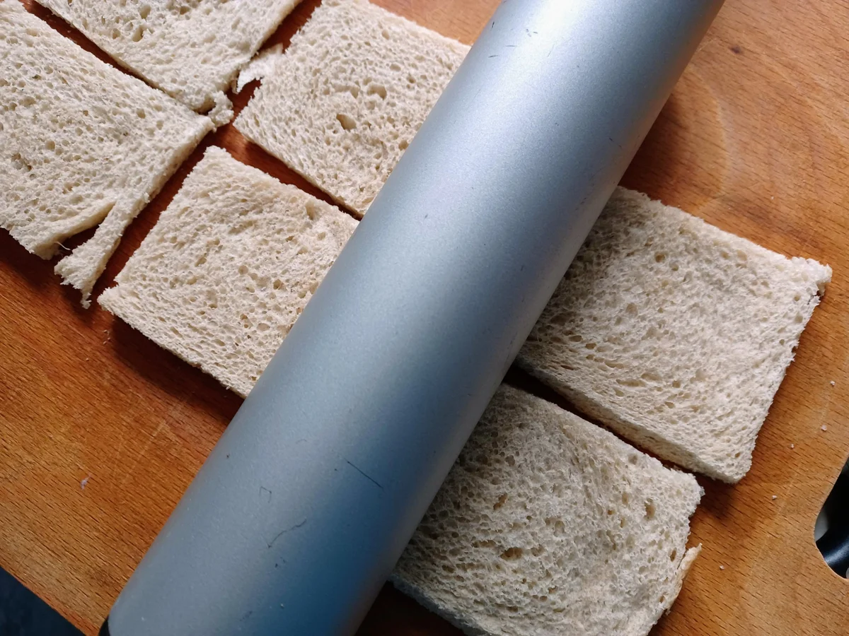 Sandwich-Rollen und Rhabarber-Tarte zur kochbar Challenge Mai 2022 - Rezept - Bild Nr. 15828