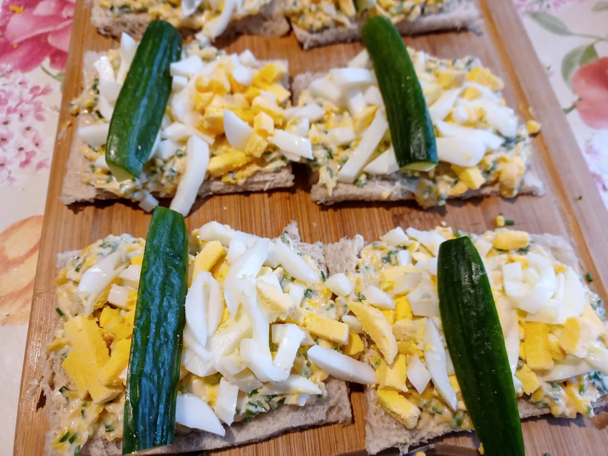 Sandwich-Rollen und Rhabarber-Tarte zur kochbar Challenge Mai 2022 - Rezept - Bild Nr. 15834