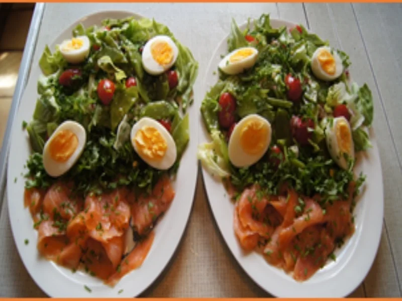 Eisbergsalat mit Räucherlachs, gekochten Eiern und Zuckerschoten - Rezept - Bild Nr. 6
