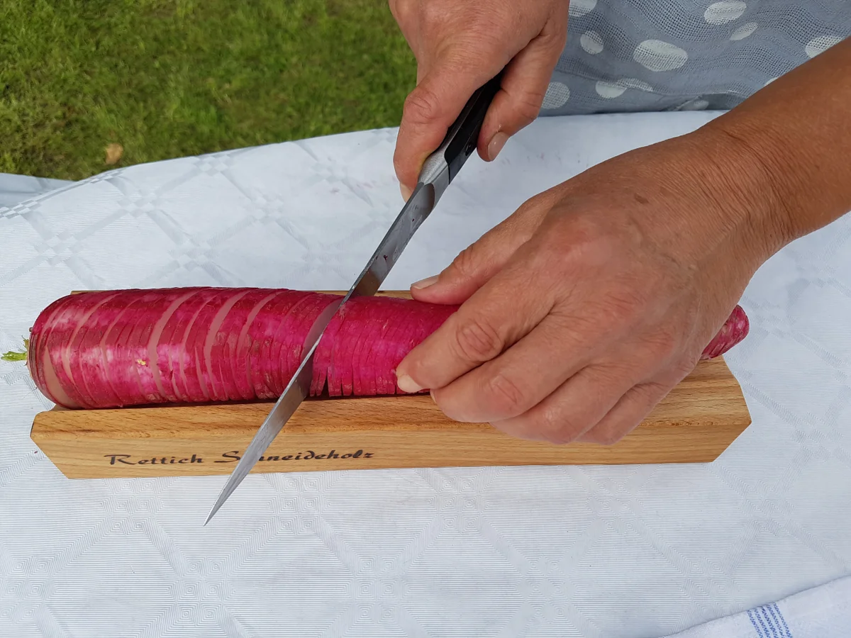 Rettich handgeschnitten - Rezept - Bild Nr. 15843