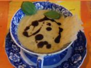 Zucchini-Zuckerschoten-Suppe mit Parmesan Hippen - Rezept - Bild Nr. 15830