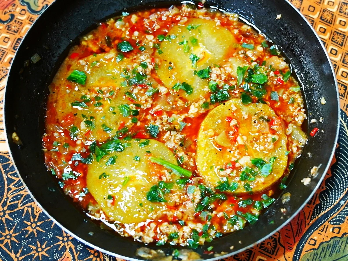 Rezept: Chayotescheiben in würziger Sauce Bild Nr. 2 Chayotescheiben in würziger Sauce - Rezept - Bild Nr. 2