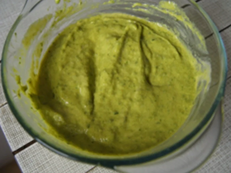 Spargel mit pikanter Spargel-Kräuter-Creme, panierten Seelachsfilet und Kümmel-Drillingen - Rezept - Bild Nr. 13