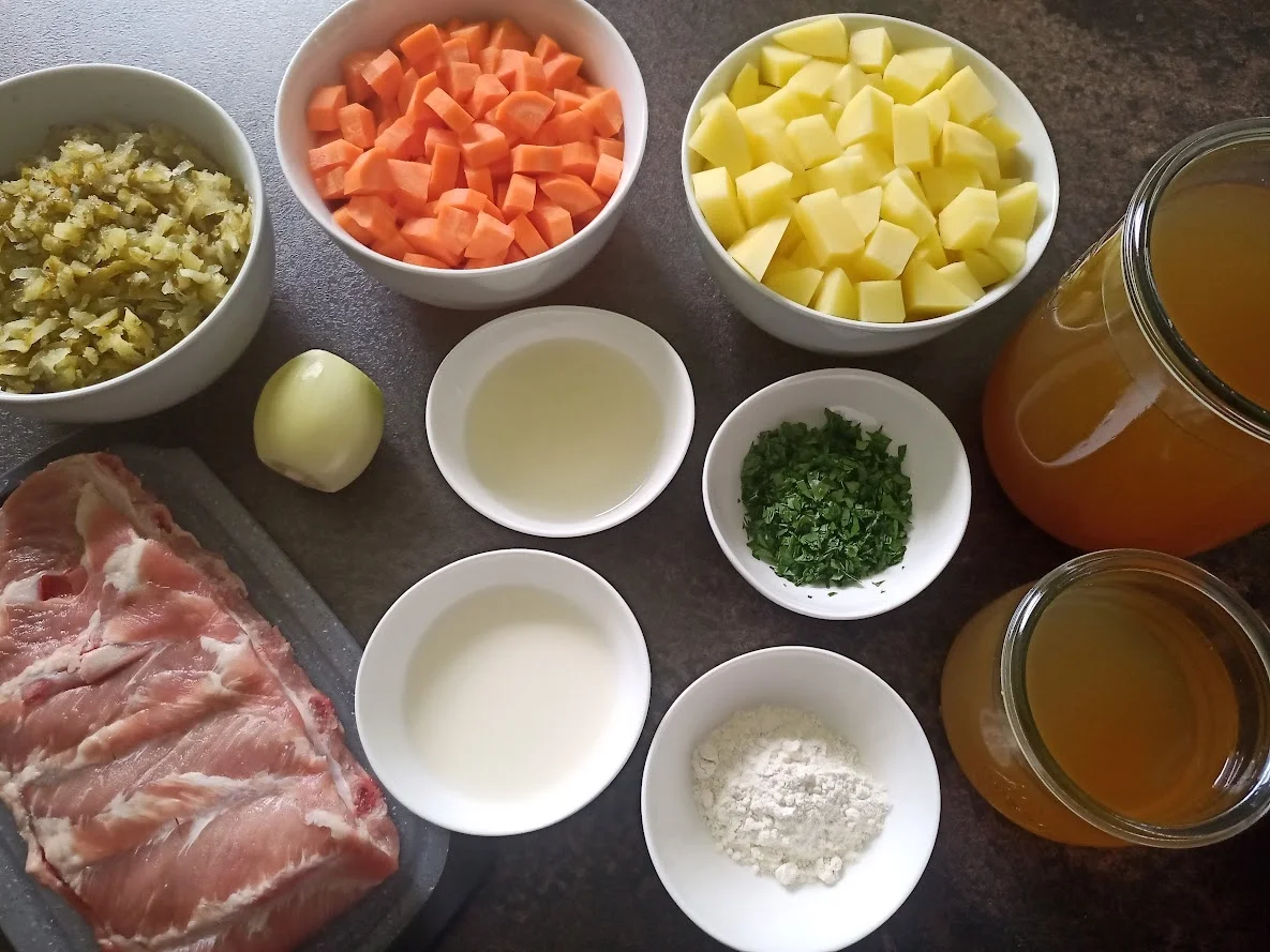 Rezept: Salz-Dill-Gurken Suppe Bild Nr. 8 Salz-Dill-Gurken Suppe - Rezept - Bild Nr. 8