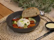 Confierte Tomaten mit Burrata und selbstgemachtem Sauerteigbrot - Rezept - Bild Nr. 15837