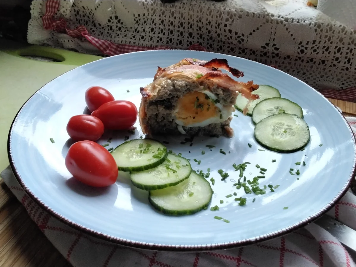 Rezept: Hackbratenkuchen aus der Springform Bild Nr. 2 Hackbratenkuchen aus der Springform - Rezept - Bild Nr. 2