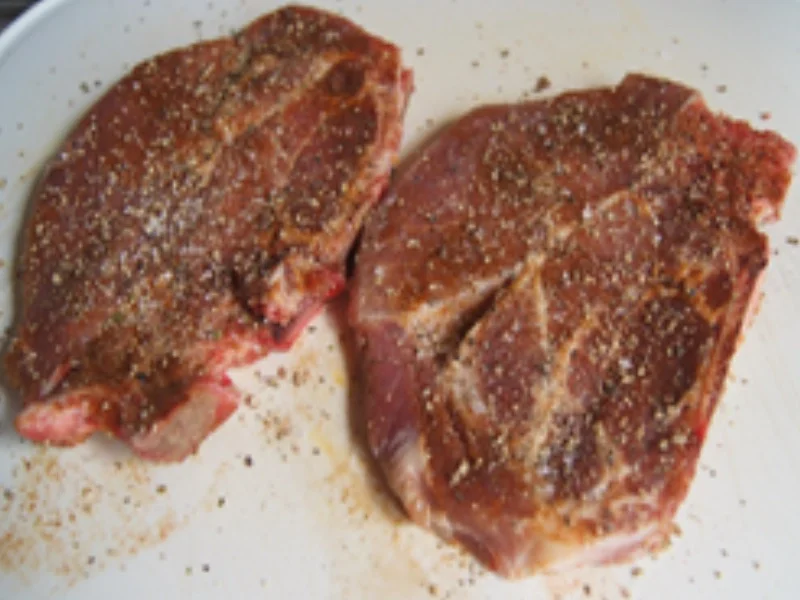 Paniertes Nackenkotelett mit Spargel und Frühkartoffeln - Rezept - Bild Nr. 15839