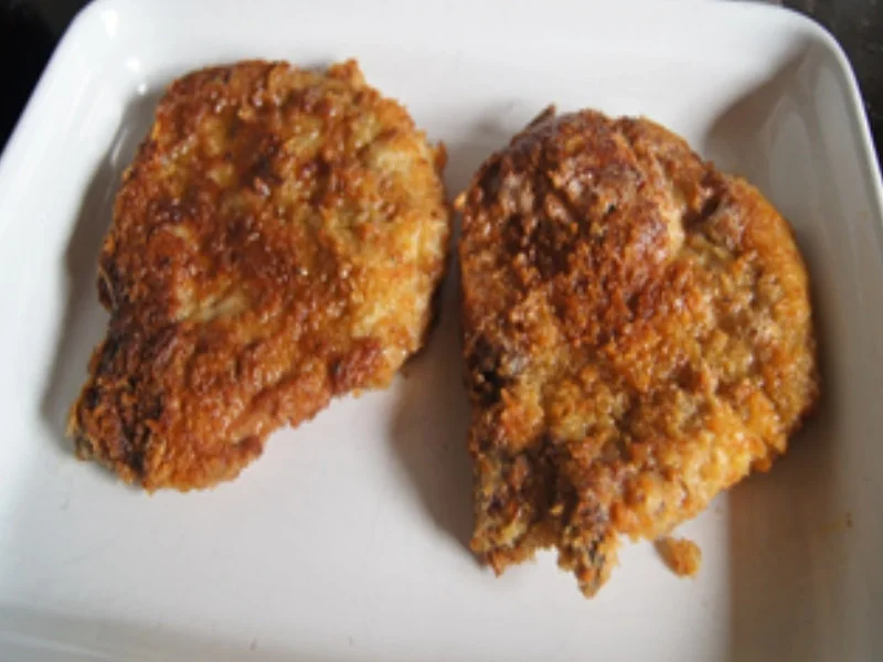 Paniertes Nackenkotelett mit Spargel und Frühkartoffeln - Rezept - Bild Nr. 15845