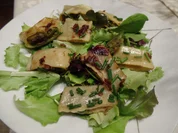 Gemälzte Gemüse-Maultaschen auf Salat - Rezept - Bild Nr. 15837