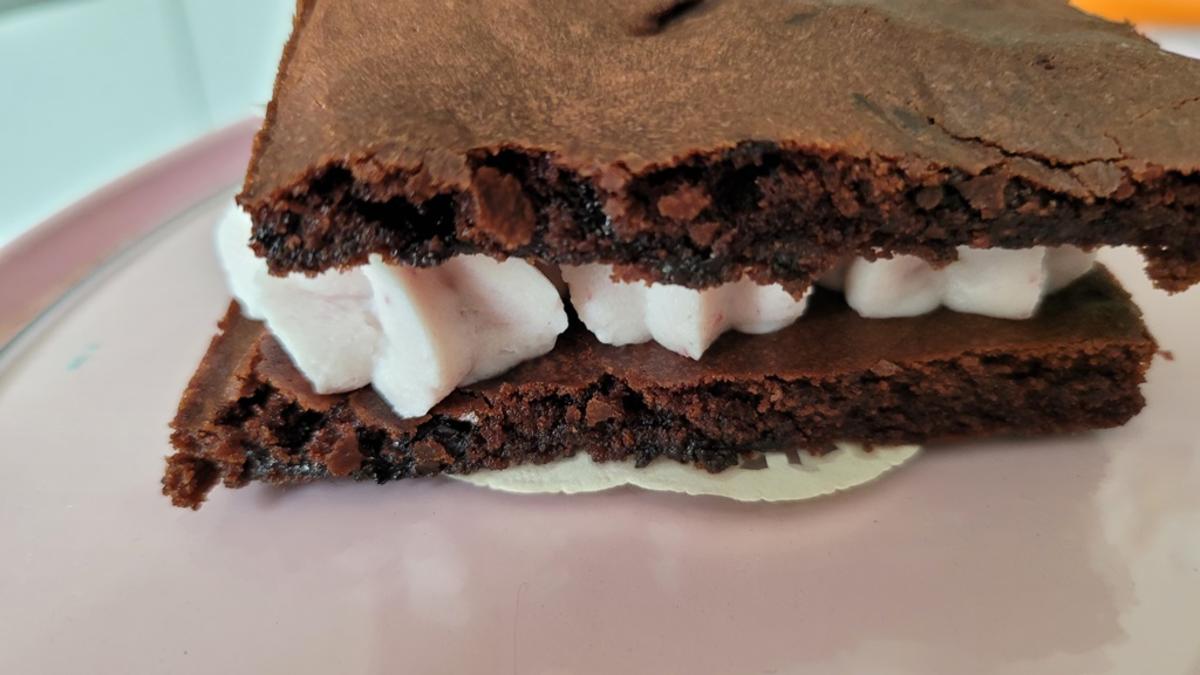 Brownies zur Back Challenge 06/2022 - Rezept - Bild Nr. 15933