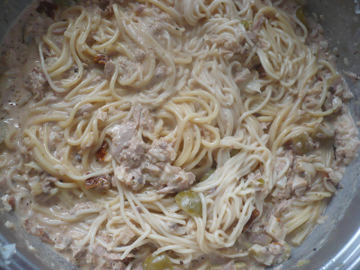 Spaghetti mit Thunfisch - Sahne - Soße - Rezept - Bild Nr. 9