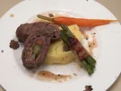 Rinderroulade auf Kartoffel-Trüffelstampf, Vanille-Karotten und Speckbohnen - Rezept - Bild Nr. 2