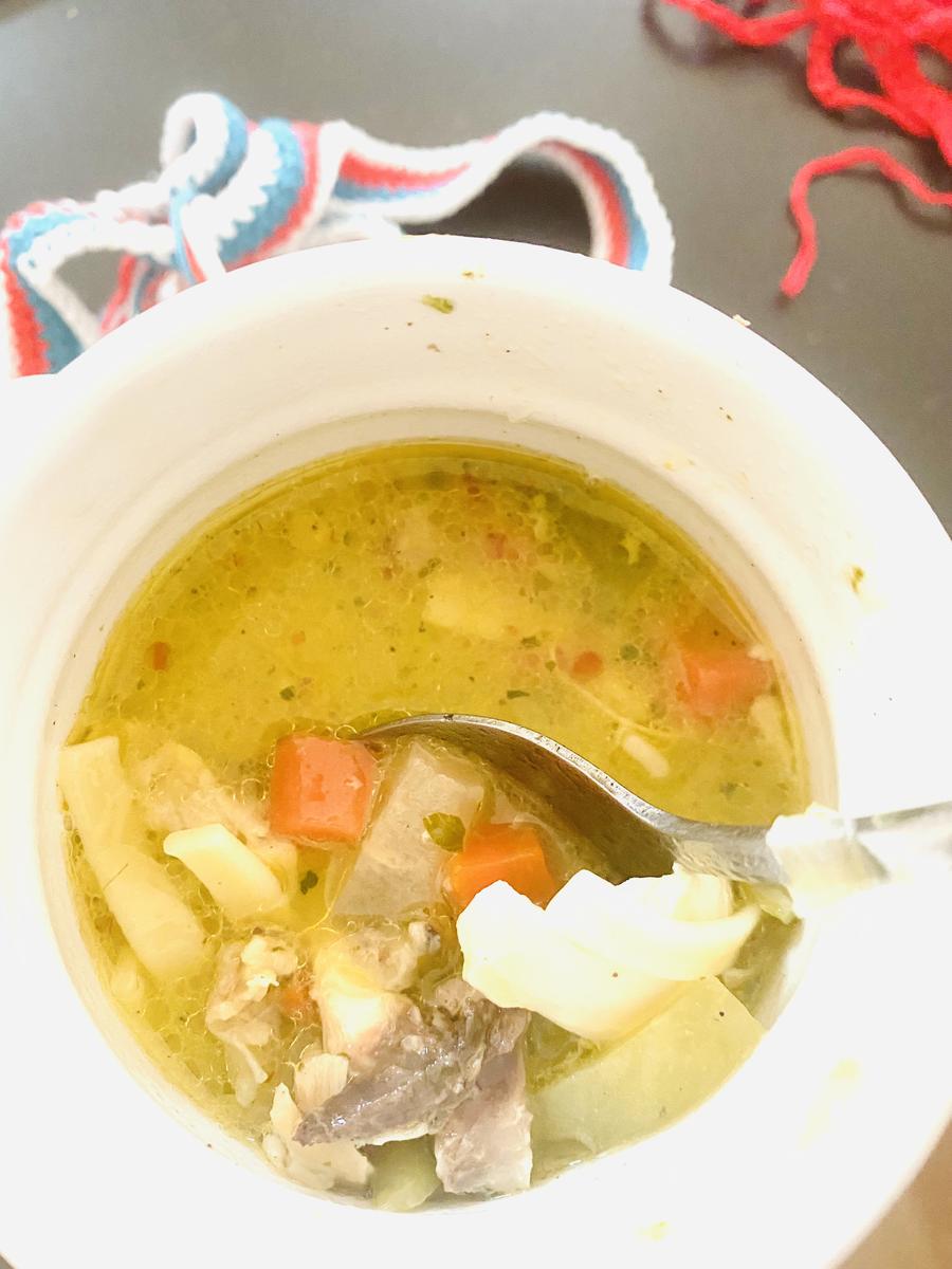 Scharfe Nudel-Gemüse-Suppe mit Kokosmilch - Rezept - Bild Nr. 15859