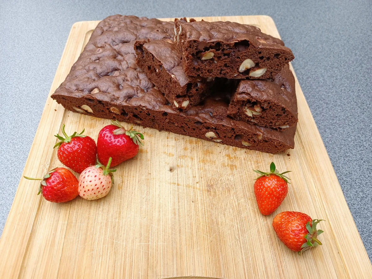 Brownie zur Back Challenge 06/2022 - Rezept - Bild Nr. 15926
