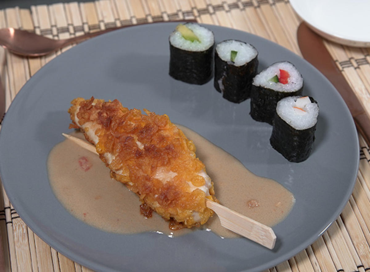 Maki mit Chicken Fingers und Erdnusssoße - Rezept - kochbar.de Maki mit Chicken Fingers und Erdnusssoße - Rezept - kochbar.de