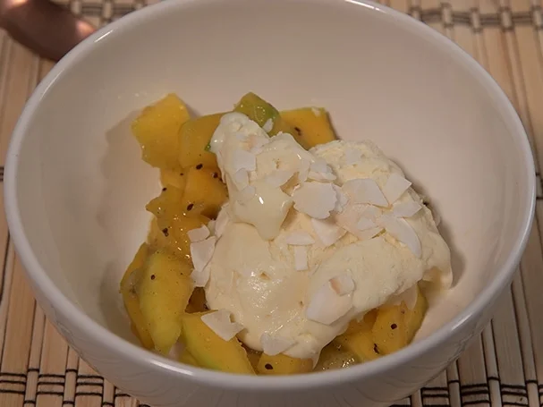 Mango-Kiwi-Salat mit Kokos-Eis - Rezept - Bild Nr. 15918