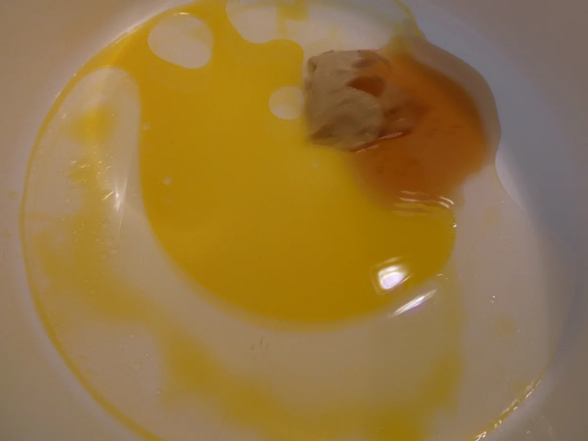 Gebratene Spinat-Maultaschen auf Spargel-Tomaten-Eisbergsalat - Rezept - Bild Nr. 15927