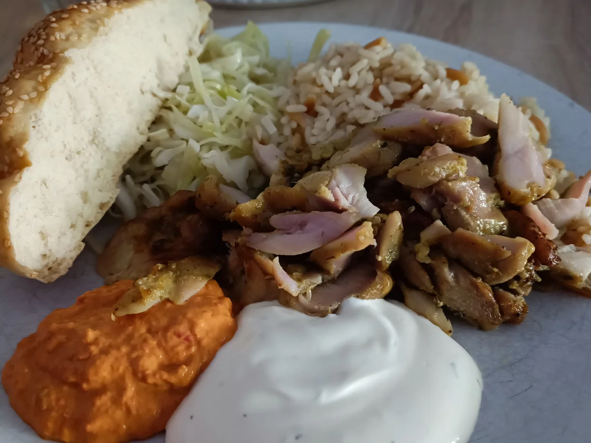 Rezept: Hähnchen Kebab vom Spieß Bild Nr. 4 Hähnchen Kebab vom Spieß - Rezept - Bild Nr. 4