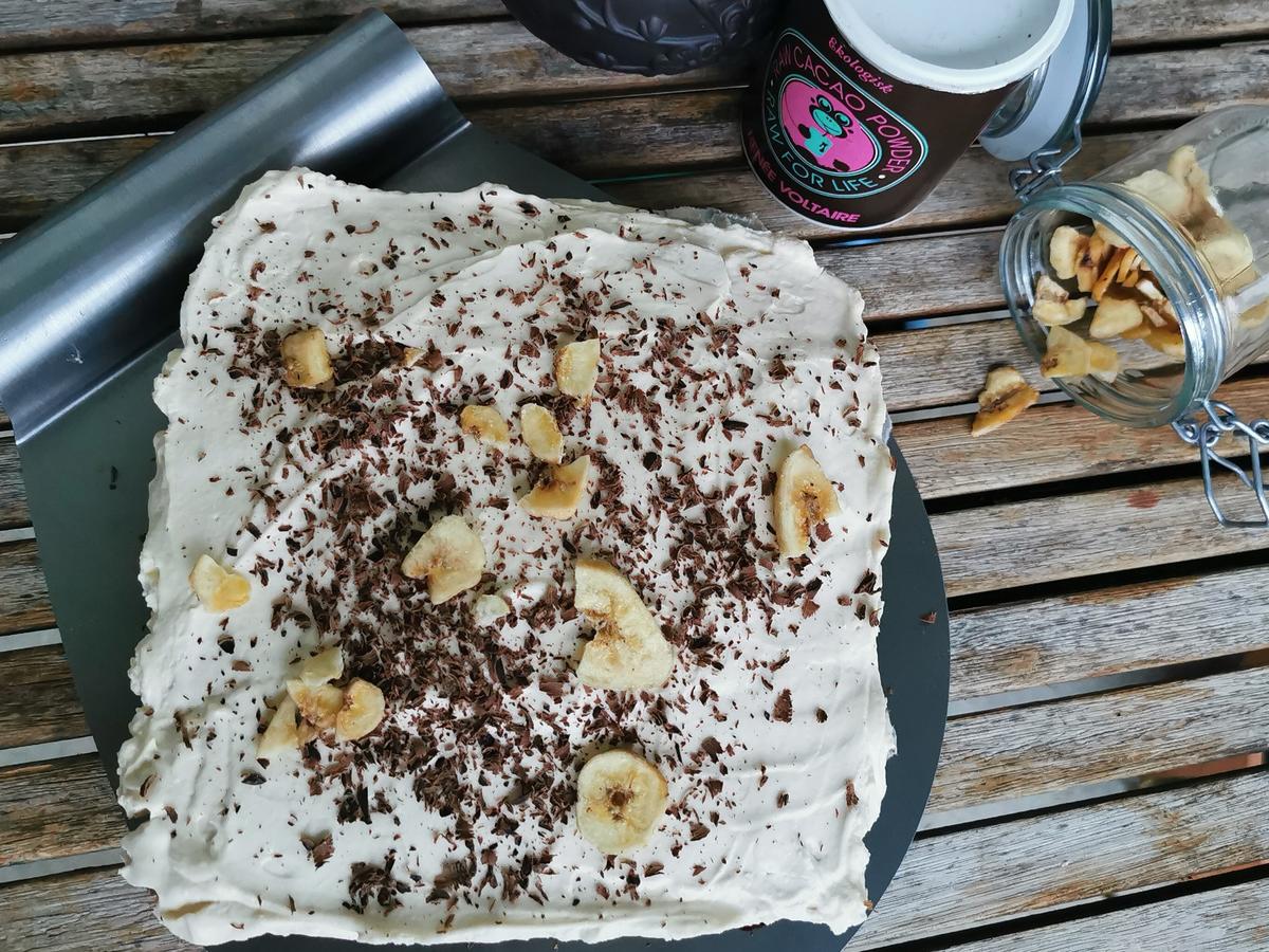 BiNe` S DONAUWELLEN - QUARKSCHNITTEN MIT BANANEN - Rezept - kochbar.de