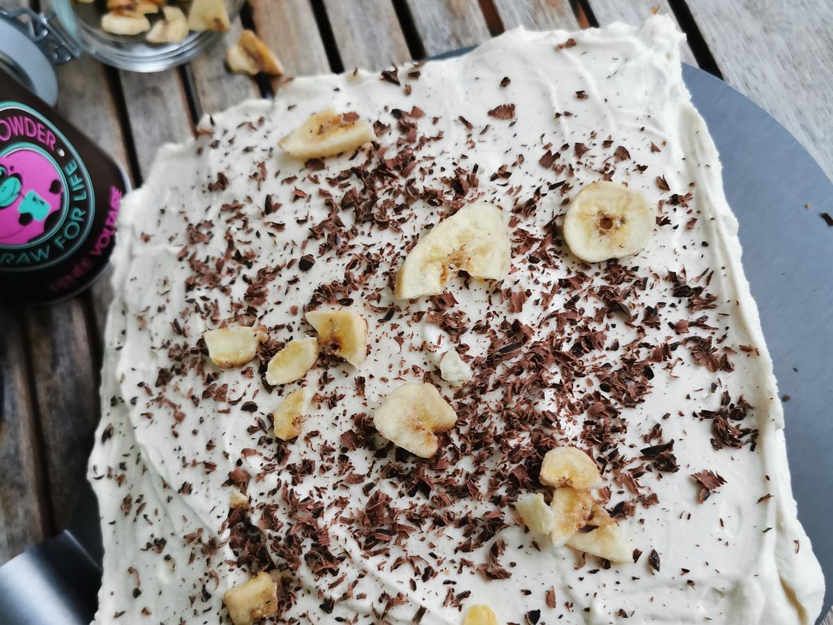 BiNe` S DONAUWELLEN - QUARKSCHNITTEN MIT BANANEN - Rezept - kochbar.de