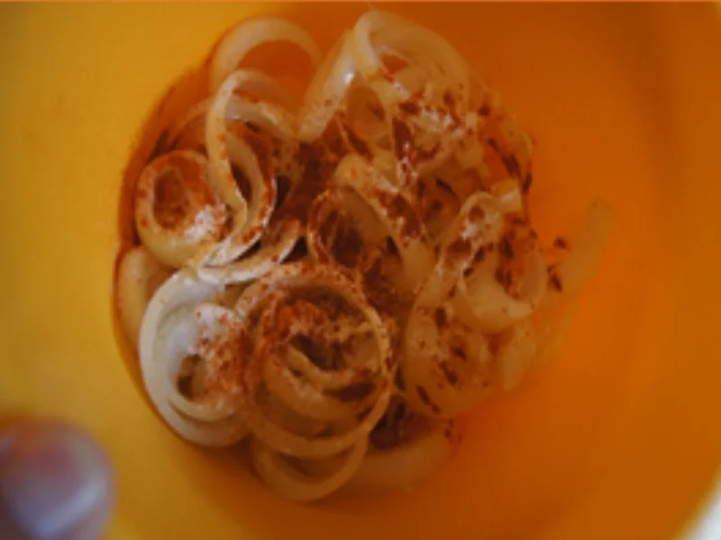 Gebackener Bayerischer Leberkäse mit Röstzwiebeln und Kartoffelstampf - Rezept - Bild Nr. 6