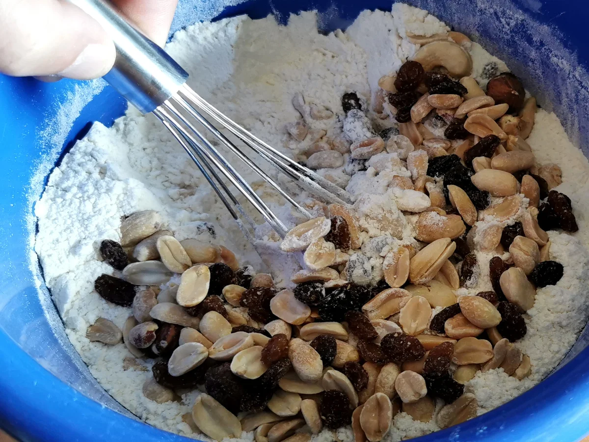 Rezept: Studentenfutter Brötchen Bild Nr. 15951 Studentenfutter Brötchen - Rezept - Bild Nr. 15951