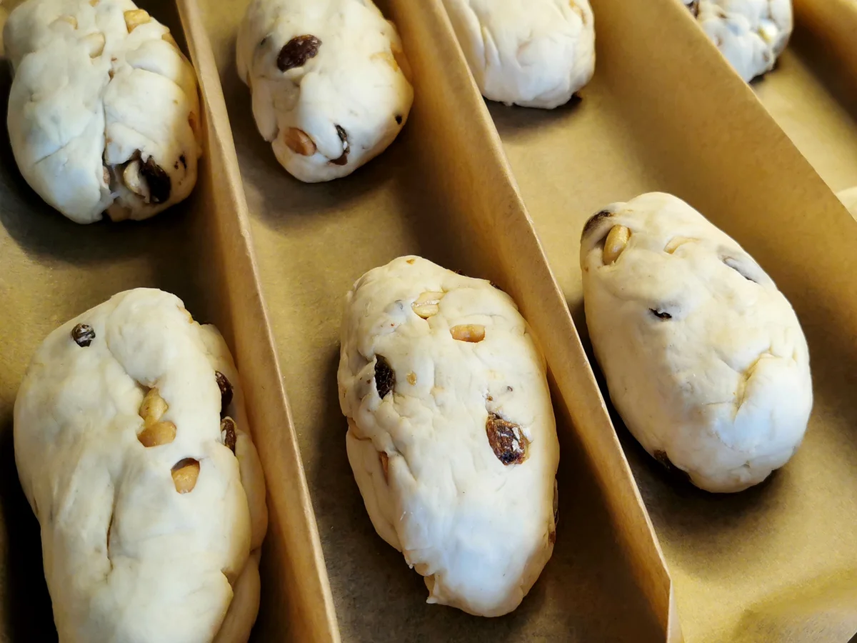 Rezept: Studentenfutter Brötchen Bild Nr. 15959 Studentenfutter Brötchen - Rezept - Bild Nr. 15959