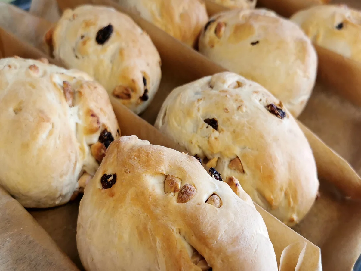 Rezept: Studentenfutter Brötchen Bild Nr. 15960 Studentenfutter Brötchen - Rezept - Bild Nr. 15960