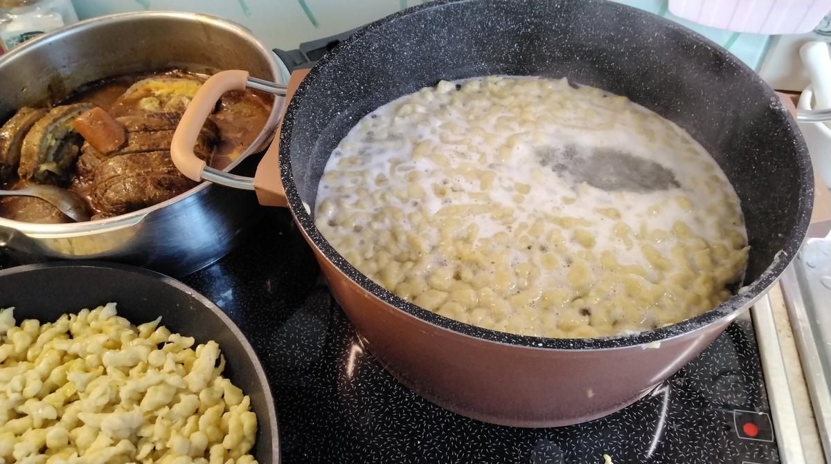 Rinderroulade mit Hausgemachten Spätzle - Rezept - Bild Nr. 15953