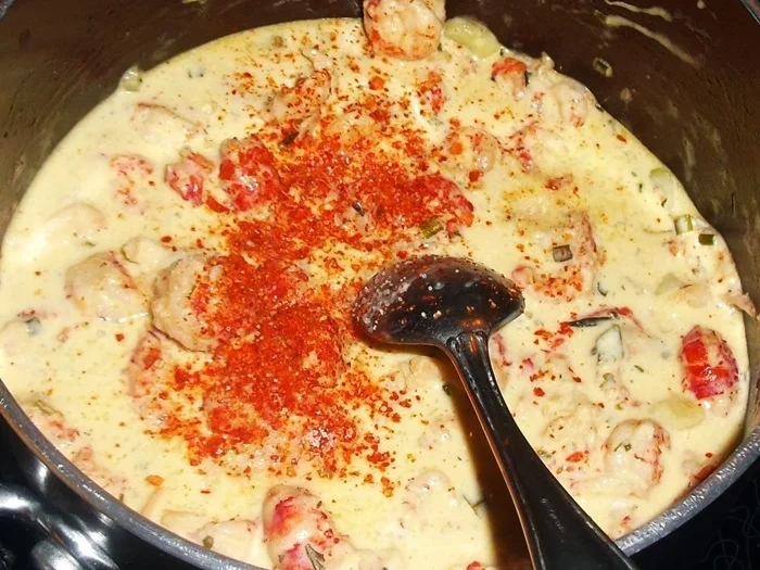 Flusskrebs-Soße auf Spinatpasta - zur kochbar Challenge Juni 2022 - Rezept - Bild Nr. 5