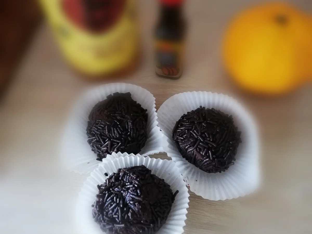 Bäcker-Rumkugeln wie damals in den 70.ern - Rezept - Bild Nr. 15964