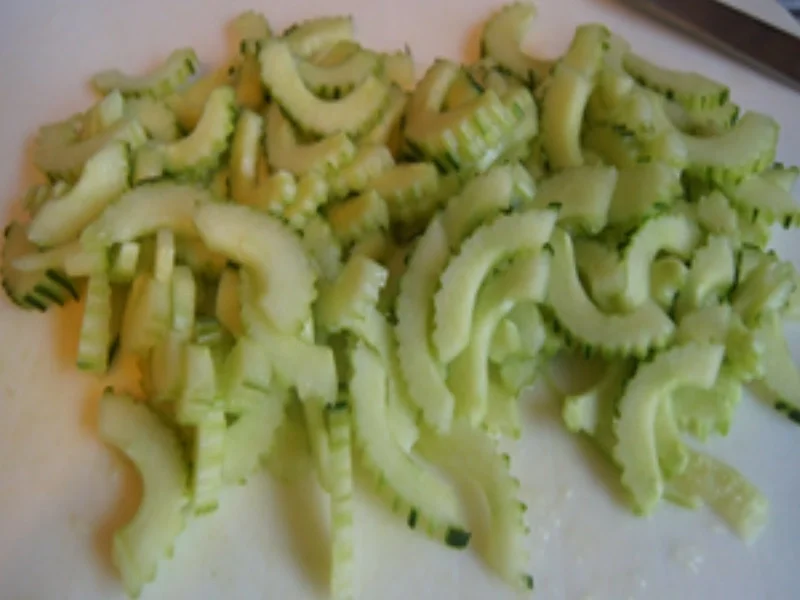 Backkartoffeln mit Shrimps in Knoblauchsauce und chinesischen Gurkensalat - Rezept - Bild Nr. 11