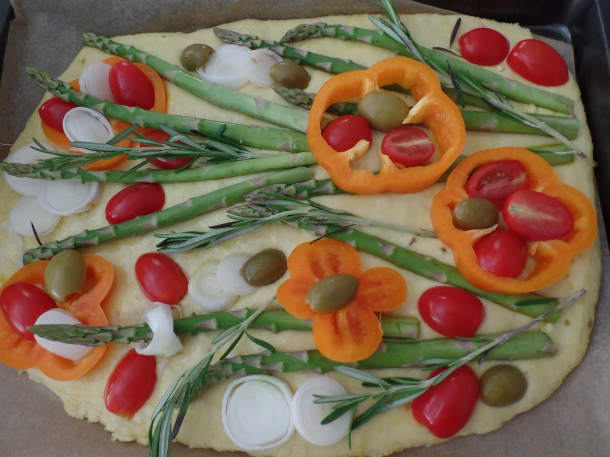 Blumen-Focaccia - Rezept - Bild Nr. 15972