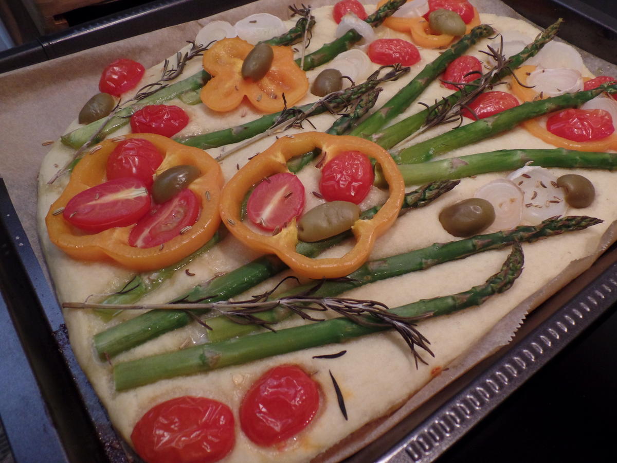 Blumen-Focaccia - Rezept - Bild Nr. 15973