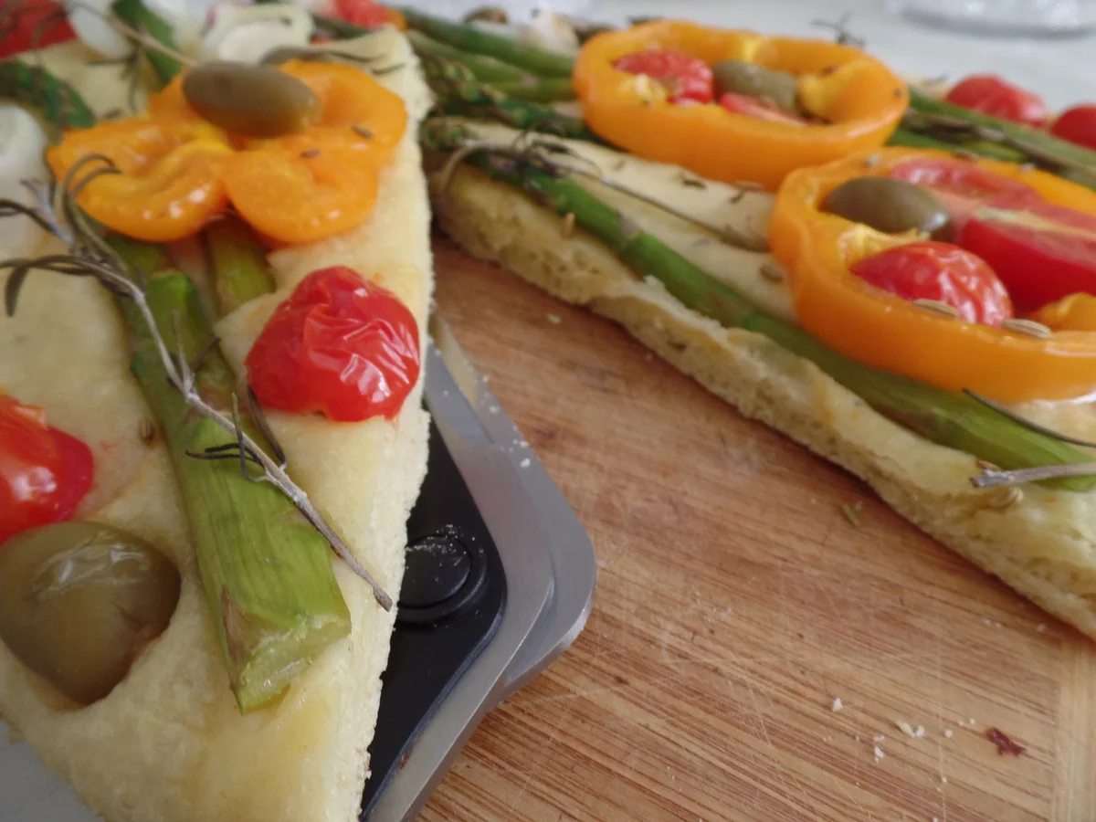 Blumen-Focaccia - Rezept - Bild Nr. 15975