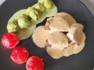 Schweinefilet-Rosenkohl-Knödel zur kochbar Challenge 06-2022 - Rezept - Bild Nr. 15961