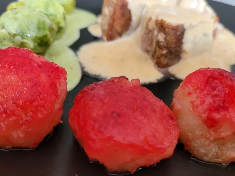 Rezept: Schweinefilet-Rosenkohl-Knödel zur kochbar Challenge 06-2022 Bild Nr. 15972 Schweinefilet-Rosenkohl-Knödel zur kochbar Challenge 06-2022 - Rezept - Bild Nr. 15972