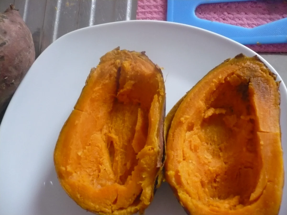 Rezept: Gefüllte Süßkartoffel mit Hähnchenkeulen Bild Nr. 15974 Gefüllte Süßkartoffel mit Hähnchenkeulen - Rezept - Bild Nr. 15974