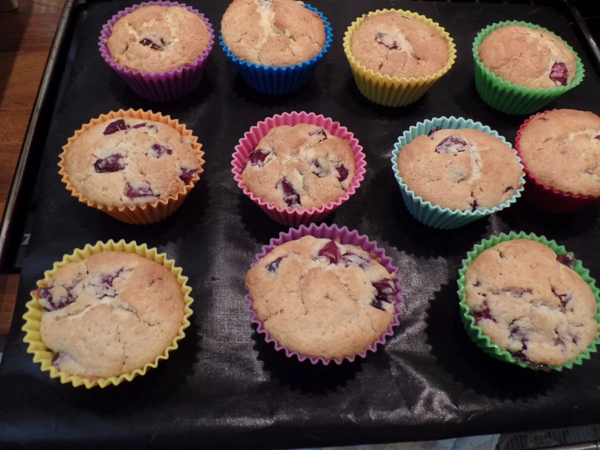 Rezept: Kirsch-Muffins Bild Nr. 15981 Kirsch-Muffins - Rezept - Bild Nr. 15981