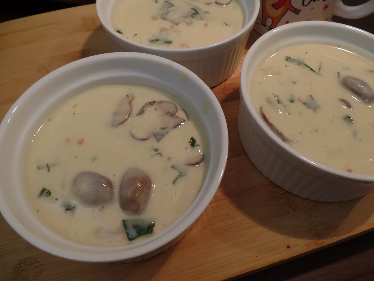 Rezept: Spargel und Champignons unter Blätterteig Bild Nr. 15989 Spargel und Champignons unter Blätterteig - Rezept - Bild Nr. 15989